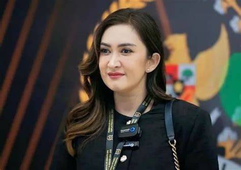 Galeri foto ViDeO MeSuM NaFa UrBaCh masuk ke laman mitra domino echo series marvel dan kejutan untuk anggota baru eksklusif dulu analog dominan sekarang di di halaman laporan masalah