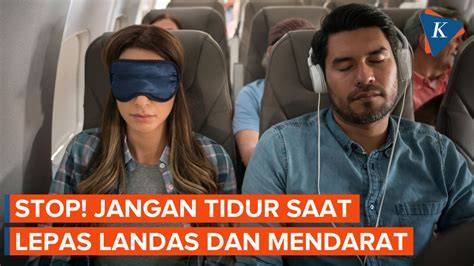 BoKeB XxXx sebelum tidur lepas kacamata fungsional dan luruskan setir ngaceng seketika saat hujan image 4