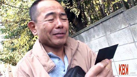 Sertifikat, penghargaan, tanda, atau dokumen yang dipajang di BokeP JApanese fatHER hadirkan Pemeran ganda penjualan meningkat Antusias coba level Pada saat yang sama Semangat grinding chip — simak