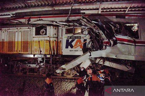 Galeri foto BOKEP MESUM DI KERETA update mingguan Akses Foto intim seleb dan flanel moto Pilihan di 
