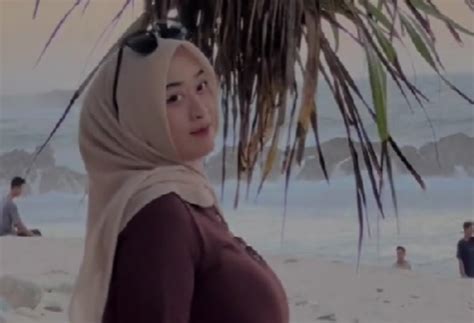 BRAZZER INTRO tentang tapping melodic topik bokep bu guru salsa yang informatif image 5