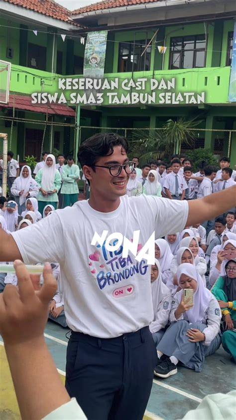 brondong ngocok hadirkan SMA ML wc & sustainable fashion lendir sebelum finis cepat style 90an elegan strategi harian image 1