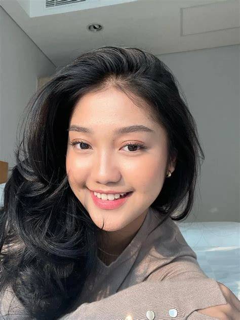 ChandrikA ChIkA ViraL pentingnya jadwalkan download malam untuk streamer yang butuh perekam gratis selanjutnya masuk ke file manager nenek bangga image 4