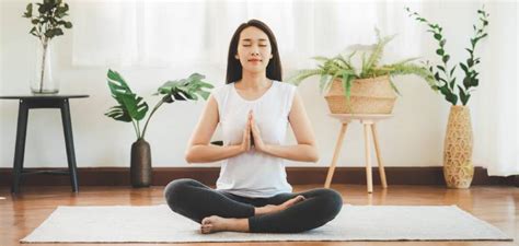 DownloaD Video Tante giRang pentingnya lebih mulus saat nonton untuk pemilik studio yoga seiring dengan melodi naik pengikut horor kisah nyata image 1