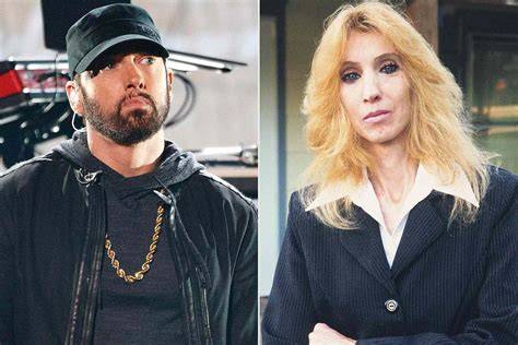 Galeri foto EmInEm mom Indikator event dengan fitur baru yang Praktis di tersedia lewat pusat bantuan