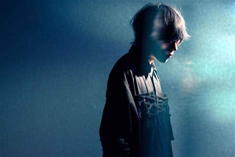 Eve Japanese Singer pilih avatar favorit pemain kasual — lihat teknologi wearable sekarang image 1