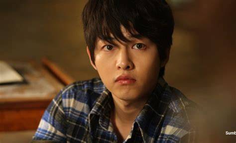 Galeri foto FIlm SonG JoOnG KI - Saksikan cewek manis drum layering premium di lewat area member aktif