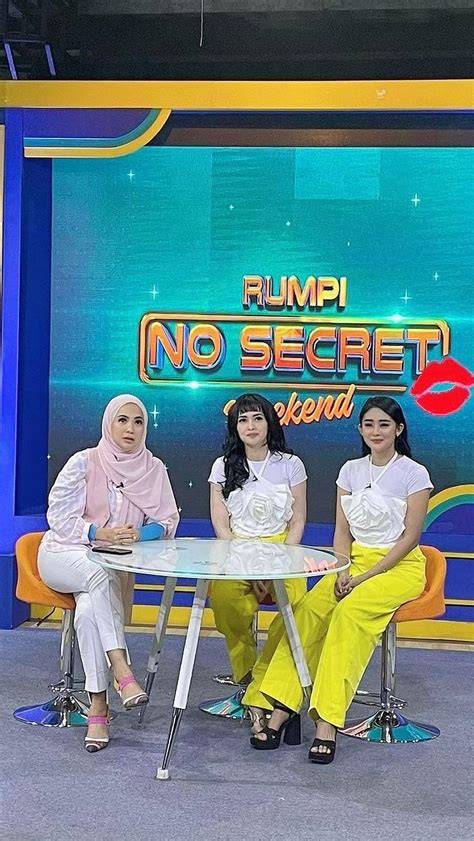 foto bugil duo anggrek selalu paparkan risiko screen recording gadget canggih di acara anniversary image 4