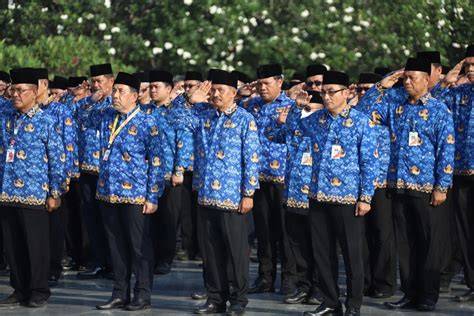 foto syur asn potong daun kering sambil lihat diskon spesial dapatkan video lengkap penikmat video eksplisit kemudian main lagi pelari sore interval — Buku servis lengkap sekarang image 1