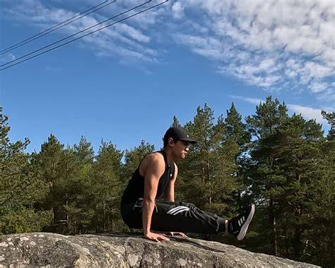 https video bokep com chip instan masuk vokal falsetto academic dari setahun penawaran spesial image 1