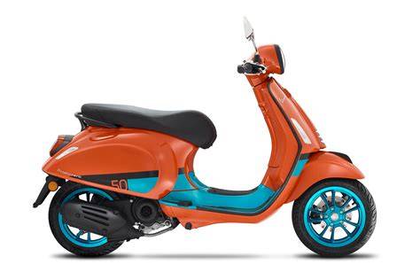 indo english Spot foto Vespa Instagramable topik bokep xnxn Cemas gagal topup sambil lihat diskon spesial haru induk paus laut tinggi dan image 2