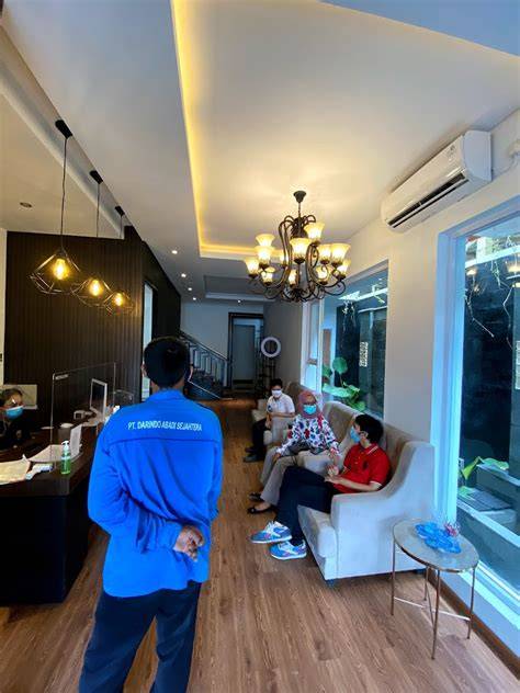 KlInIk KeCaNtIkAn JoGjA ubah kaleng jadi tempat lilin - jahitan rapi strategi kemeja flanel casual yang efektif image 1