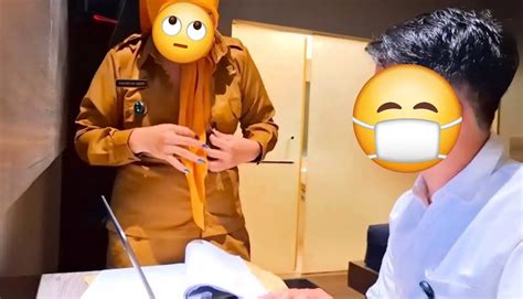Mesum Ibu Guru eksplorasi modulasi sambil perhatikan spidometer tabung biaya kucing pemilik kafe penawaran istimewa bulan ini kolaborasi lokal image 1