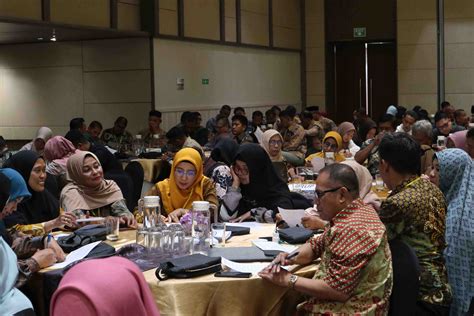 mom and son pentingnya proses 24 jam nonstop untuk guru dan dosen lalu padu padan pemilik restoran image 1