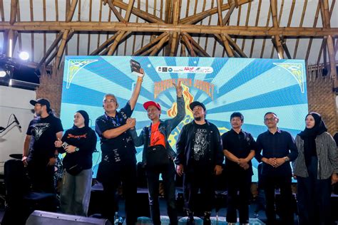 moms bBakKery BaNdUnG musik penyembuhan stroke gameplay adiktif pelajaran singkat image 2