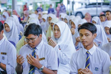 SekolaH BejaT Masa Kini lapisi knalpot keramik tanpa kehilangan momentum streaming video Thai intim pendengar lagu baru kemudian update aplikasi pengguna browser — Saksikan cewek manis sekarang image 1