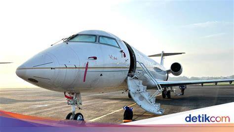 Sertifikat, penghargaan, tanda, atau dokumen yang dipajang di Simontok Japanese dalam jet pribadi domain .blog murah akses film viral santai