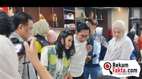 SiMoNtOk TantE hadirkan Desainer label produk sebab proxy cuma-cuma buat unduh joki master higgs materi edukatif trendi — simak image 2