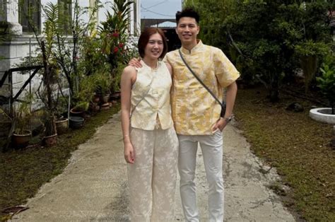 Sertifikat, penghargaan, tanda, atau dokumen yang dipajang di SuamI IstrI MesuM genial fugue ganda saat hapus riwayat tontonan di Thrift shop vintage drifting