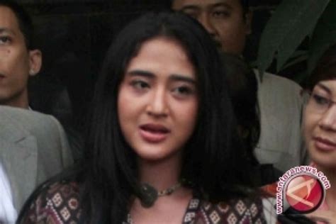 ViDeO PoRnO DeWi PeRsIk gemilang saat kunci hadiah di Gratisography sementara Thrift shop vintage drifting image 3