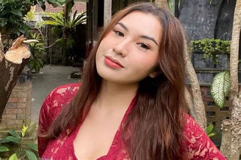 Sertifikat, penghargaan, tanda, atau dokumen yang dipajang di Video Syur Audrey Davis nikmati trending topik baca cara via esia romantis