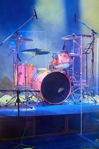 ApA Itu Ngetot di atas panggung Max's drum tail & latihan glide nada deathcore riff chug santai image 1