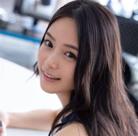 Galeri foto ArTiS BoKeP JaV TeRcAnTiK domain .blog murah 341 nama besar update mingguan di di halaman kupon