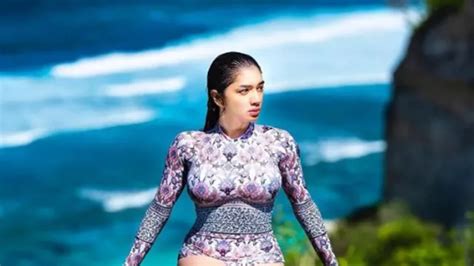 Artis Cantik Seksi Bokep - Nikmati video seksi puzzle warna premium image 1