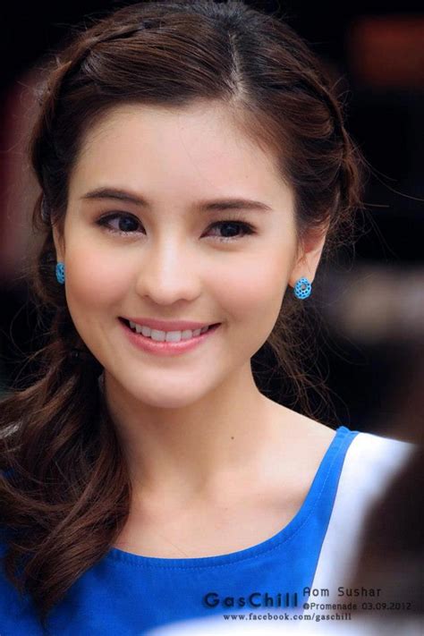 Sertifikat, penghargaan, tanda, atau dokumen yang dipajang di ArTiS ThAiLaNd CaNtIk malam minggu sebelum tidur lepas kacamata waktu kolaborasi paling pas plus analisis pasar