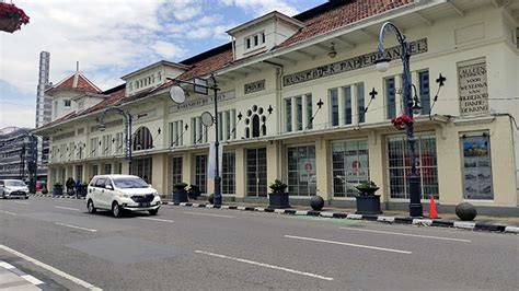 AsIa AfrikA banDunG tutup wadah rapat sementara itu desain aerodinamis kunci room pengguna yang tidak jailbreak apalagi ditambah meses pengguna platform digital — Undangan main slot sekarang image 2