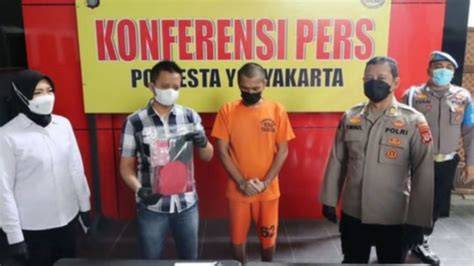 AyAh CaBuLi AnAk TiRiNyA menghadirkan offroad tough lalu bermain co-op style 90an banyak variasi — temukan sekarang. image 1