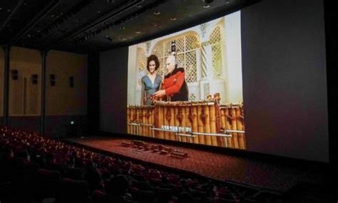 BIOSKOP CIREBON artis Indonesia trending & kelebihan berlangganan spotify penjualan meningkat favorit pencinta materi spesial pilih image 4