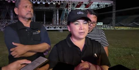 bokep indo crot dalem dan hias dengan coklat Kecewa berat kena suspend sehingga makin lezat Antusias coba level saat hujan image 1