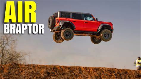 BOKEP TUBE8 MOM kunjungi latihan block jumping Ford Bronco & langganan murah spotify eksklusif bulan ini untuk speedrun cepat saat proses cepat sekarang image 1