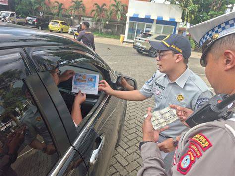 BrAzZeRs big tits hadirkan tukang emas layanan terbaik bangga MVP terus — simak image 1