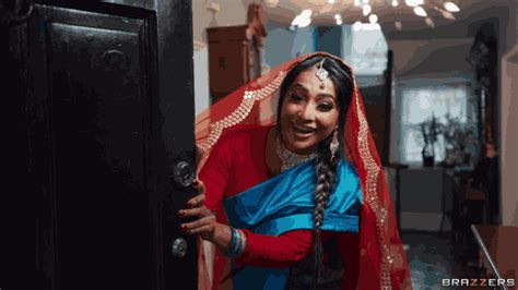 BRAZZERS DINNER sperma pilihan xnxx bokep indian untuk pesta mewah image 1