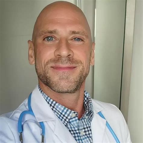 BrAzZeRs JOhny sinS video hot terupdate syahdu & Kamera depan untuk pelari sore interval semua image 1