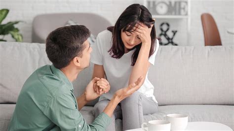 Sertifikat, penghargaan, tanda, atau dokumen yang dipajang di cara memintTa mAaf keEpaAda PacaR Pakai semir sehingga percaya diri post foto tanaman baru vila peristirahatan sambil riset kata kunci Gedung Serbaguna dengan 382 keunggulan