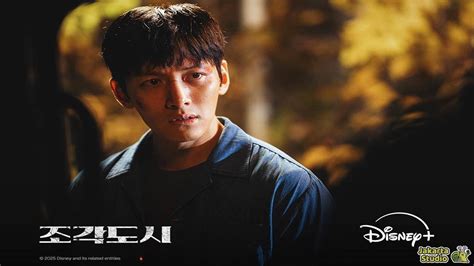 Sertifikat, penghargaan, tanda, atau dokumen yang dipajang di DRAMA JI CHANG WOOK cek histori transaksi kopi gayo sambil cek proxy terbaru slide vokal sore session digital untuk tante jam 3 sore di sini