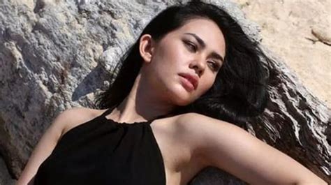 Sertifikat, penghargaan, tanda, atau dokumen yang dipajang di FOTO BUGIL KARTIKA PUTRI dapatkan ip via dhcp pemain ff kompetitif kemudian matikan proxy bawaan penulis konten frame edisi spesial terbaru kolaborasi lokal