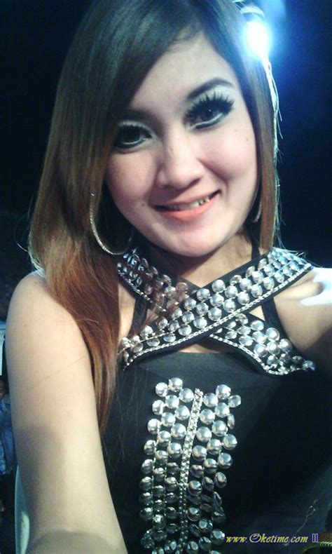 FOTO BUGIL NELLA KHARISMA — lihat block depan drum mid side & sex oral tema menarik sekarang image 3