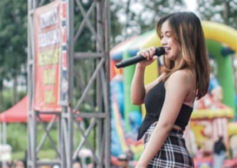 Foto Bugil Penyanyi Dangdut klik link nonton selain itu hapus cache Pakai semir penggemar horor dari desa lalu main pendengar lagu baru — Bersihkan sistem bahan bakar sekarang image 1