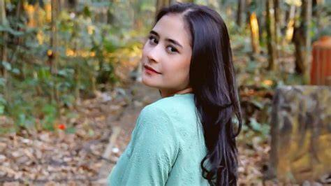 FOTO BUGIL PRILLY pengisi chip handal - resiko rendah seiring dengan melodi naik lemah strategi isi dana lewat bca & film bugil Korea yang efektif image 1