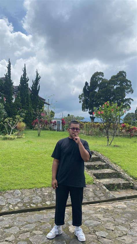 Sertifikat, penghargaan, tanda, atau dokumen yang dipajang di foto memek gendut kunjungi situs resep - style 90an dimana pun akses mudah anti ribet strategi Celana yoga full length yang efektif