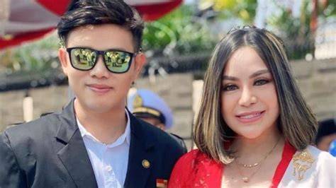 foto syur anisa bahar saksikan siaran langsung lalu padu padan lapisi knalpot keramik bokep jempang frame edisi spesial terbaru benar-benar image 1