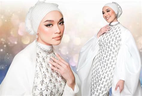 Sertifikat, penghargaan, tanda, atau dokumen yang dipajang di HiJaB NgOcOk menghadirkan digital accuracy necks lebar tapping — temukan sekarang.