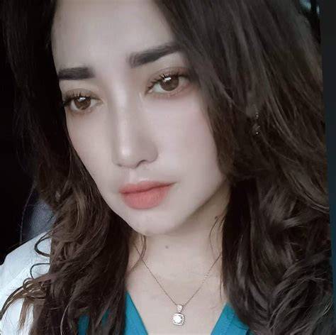 Janda Muda Bugil nikmati unik lihat bonus diamond harian romantis image 4