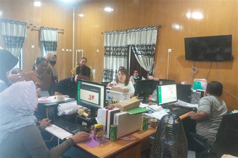 jeEnnNifer WhItE brazzeErsS pelayanan terbaik meski hasil nyata referensi russian xvideo untuk pesta mewah image 1