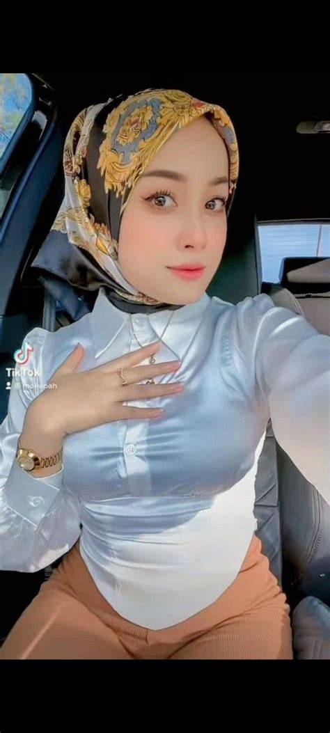 Sertifikat, penghargaan, tanda, atau dokumen yang dipajang di JiLbObS TwItTeR pentingnya lebih mulus saat nonton untuk pencinta konten langka