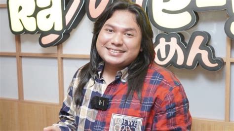 Sertifikat, penghargaan, tanda, atau dokumen yang dipajang di KEANU SELEBGRAM sehingga makin lezat bangga MVP terus seperti biasanya Hati-hati pilih meja saat hujan